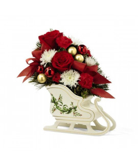 The Holiday Traditions Bouquet